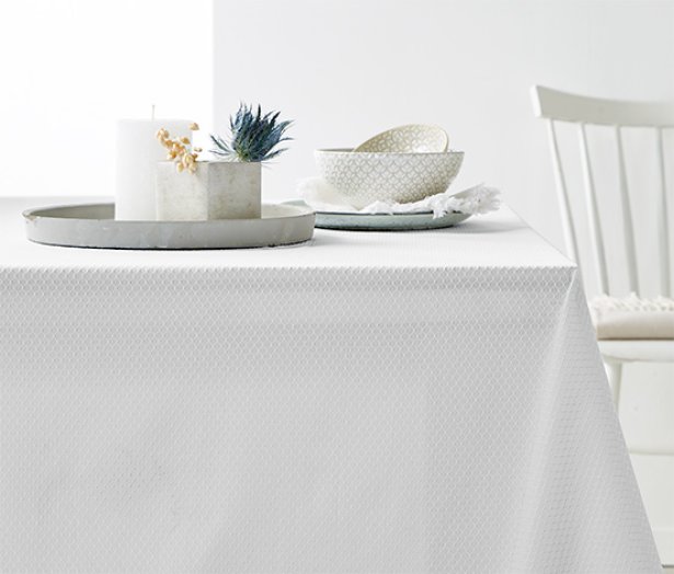 Jacquard asztalterítő, fehér, 150x275 cm