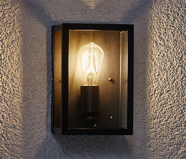 Kültéri LED-es fali lámpa