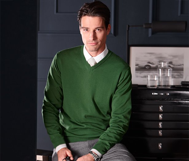 Férfi finom kötésű pulóver, zöld