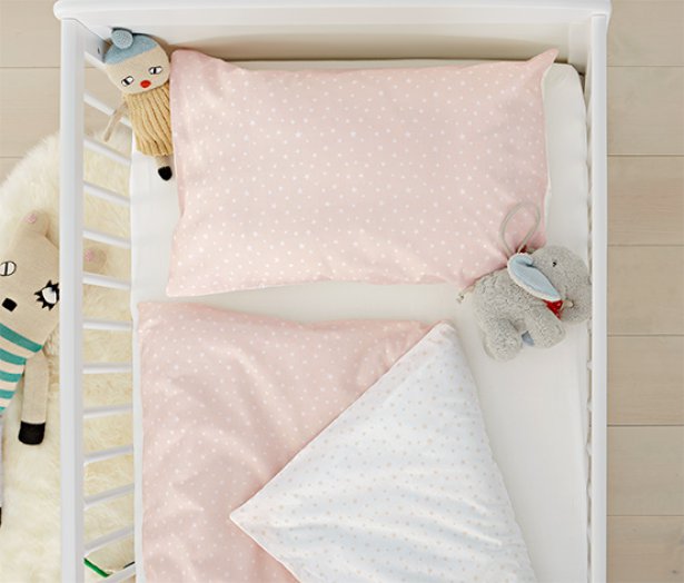 Kétoldalas ágynemű kisbabáknak, rózsaszín