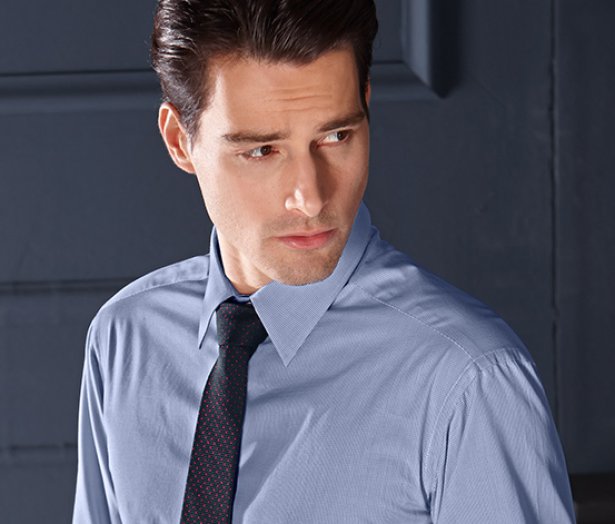Férfi ing nyakkendővel, kék