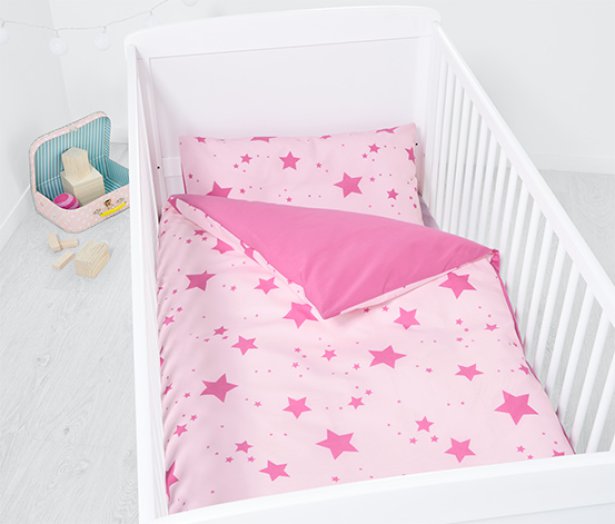 Kétoldalas ágynemű kisbabáknak, rózsaszín