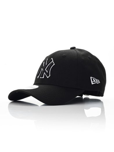 OUTLINE 9FORTY NEW YORK YANKEES