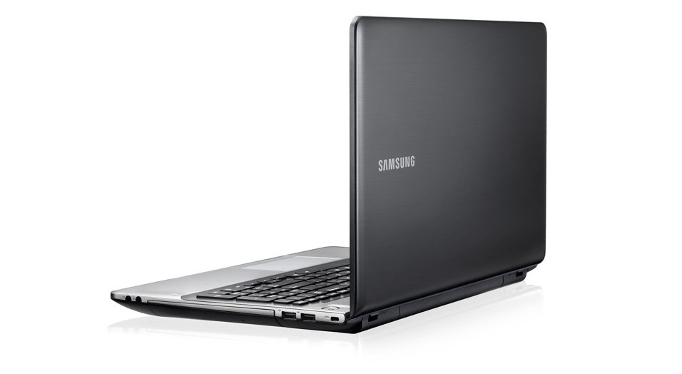 Samsung Series 3 NP355V5C notebook