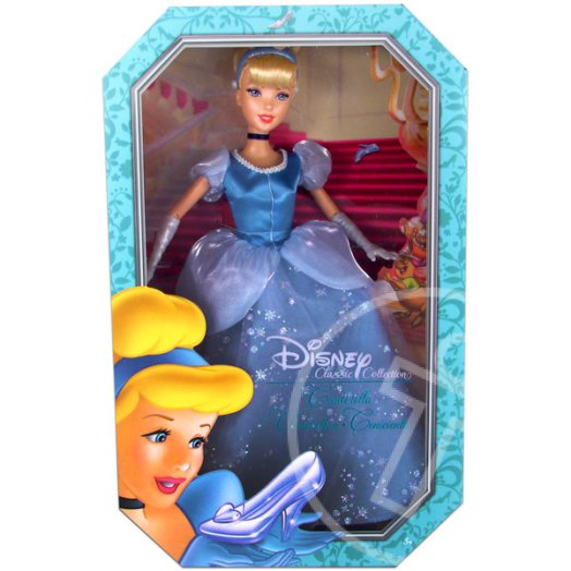 Disney hercegnők: klasszikus Hamupipőke baba