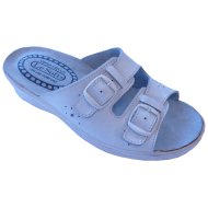 NŐI BŐR KÉNYELMI PAPUCS, FEHÉR, CSATOS, 36-41-IG