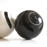 Quazar UFO bluetooth vezeték nélküli hangszóró FM rádióval, fekete