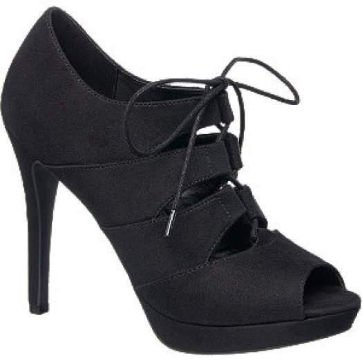Cut-out party pumps