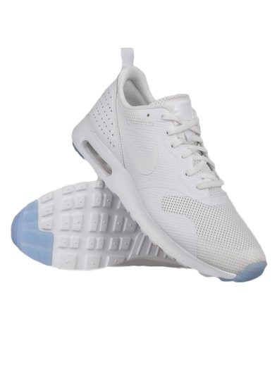 NIKE AIR MAX TAVAS SE