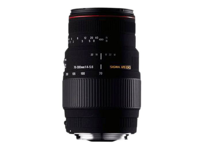 Nikon 70-300mm  f/4.0-5.6 DG APO MACRO objektív