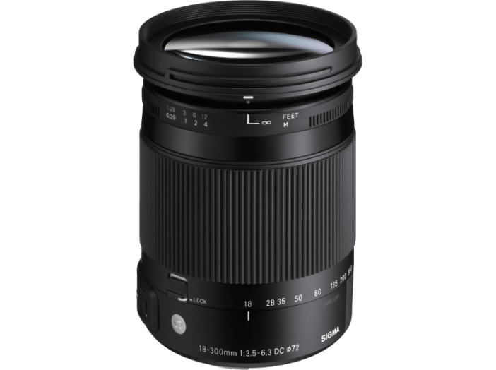 Canon 18-300mm f/3.5-6.3 DC MAC. objektív