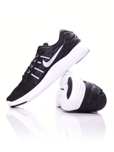 Nike Lunarstelos
