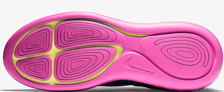 nike-futócipő-playmax-globalplaza