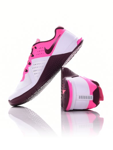 Wmns Nike Metcon 2