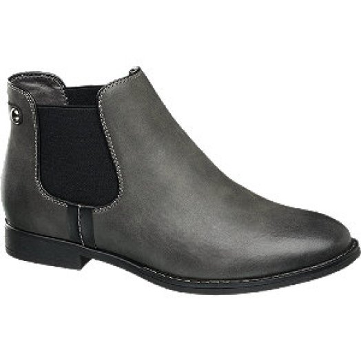 Chelsea boot