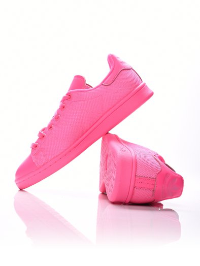 STAN SMITH