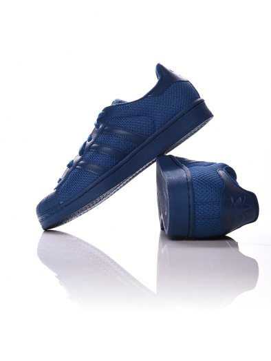 SUPERSTAR J