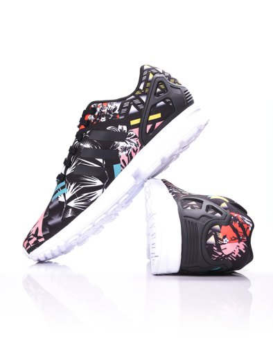 ZX FLUX W
