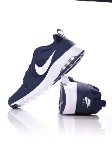 Nike AM16