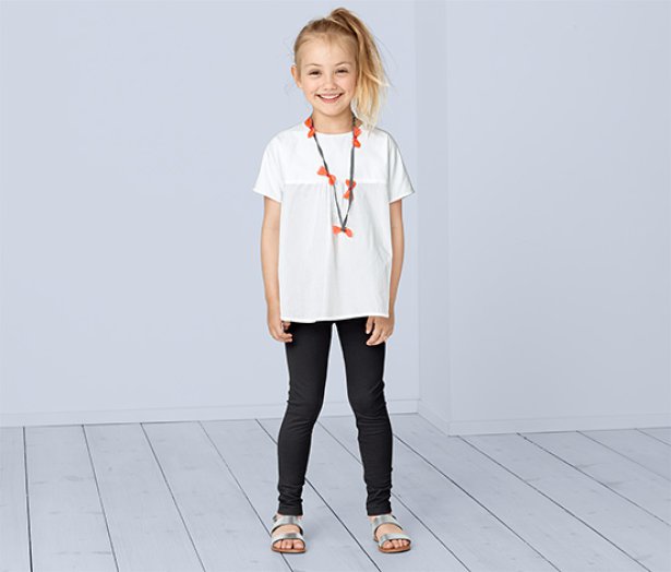 2 lányka leggings szettben, szürke-fekete