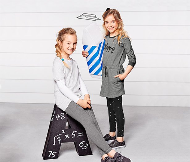2 lányka leggings szettben