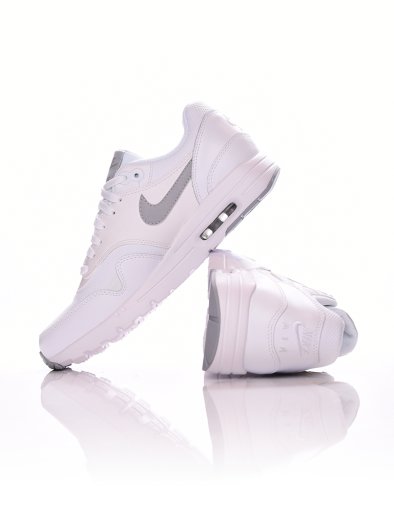 W air max 1 ultra essentials