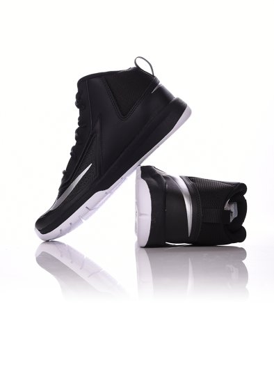 Nike Team Hustle