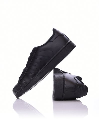 SUPERSTAR FOUNDATIO