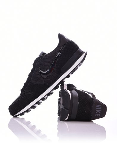 Womens Nike Internationalist
