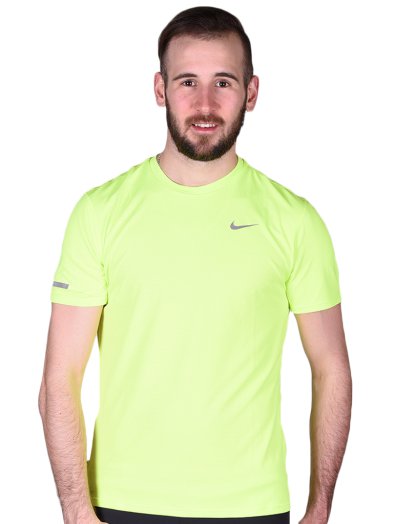 Nike Dri-FIT Contour