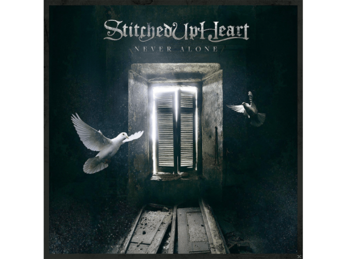 Never Alone (Digipak) CD