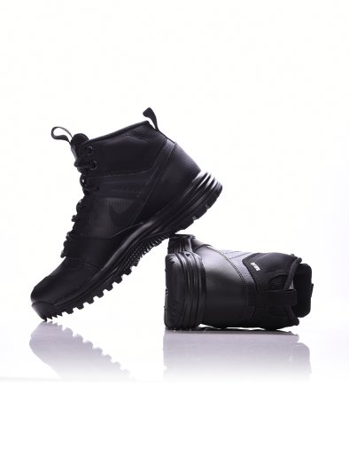 Nike Dual Fusion Hills Mid