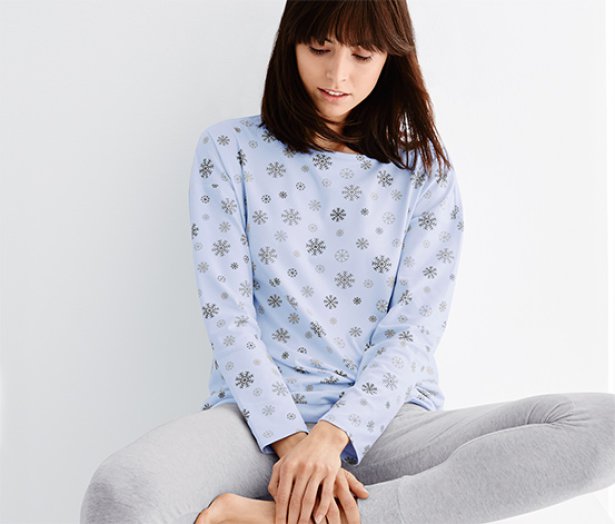 Női pizsama leggings-szel