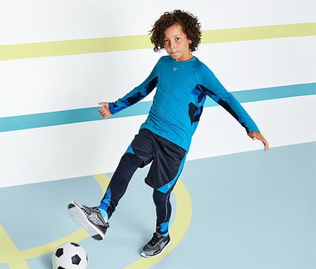 Fiú sport-rövidnadrág