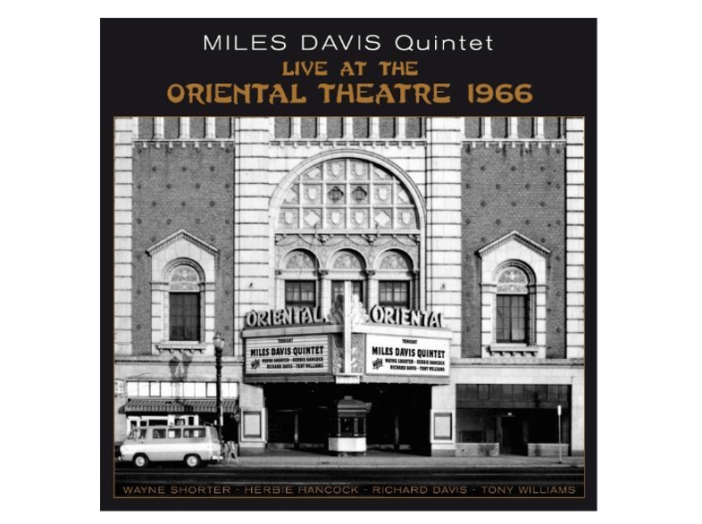 At the Oriental Theatre 1966 (CD)