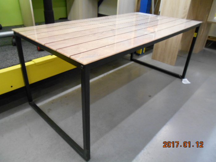 ÜVEGASZTAL FÉM LÁBBAL, FA MINTA (NAGY) 105X55X45CM Outlet