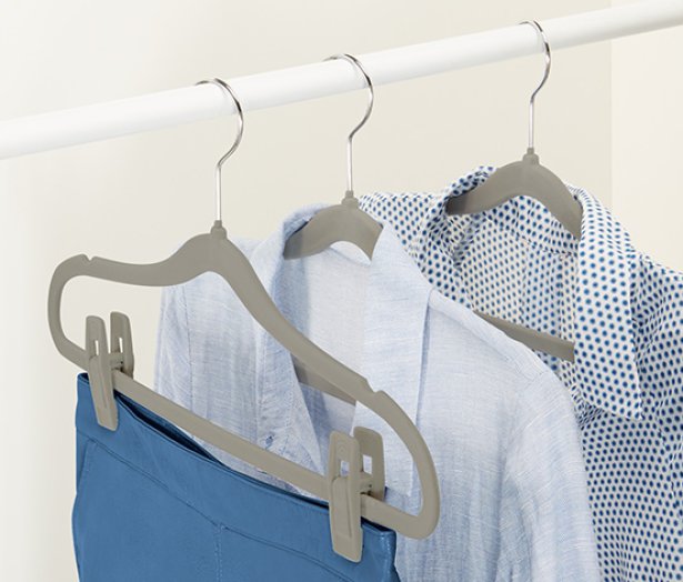 3 csíptetős vállfa szettben