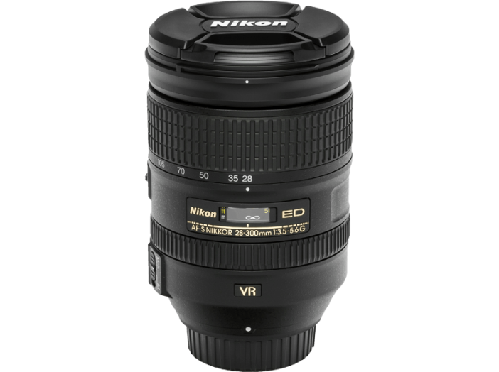 20-300mm f/3.5-5.6 G ED VR objektív