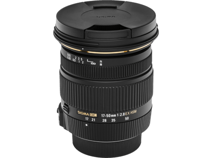 Nikon 17-50mm f/2,8 EX DC OS HSM