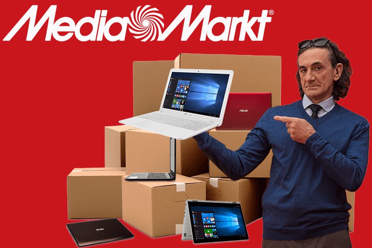 Laptopok a Media Markt raktárából