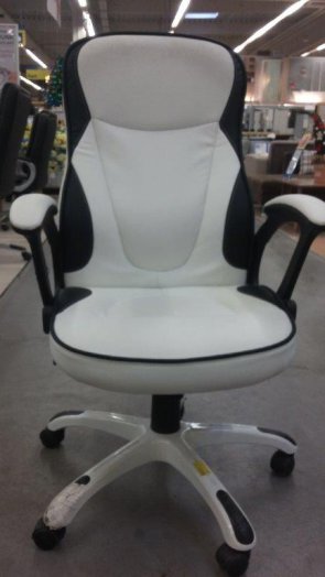 RENO IRODAI FORGÓSZÉK FEKETE/FEHÉR US25 (100KG) 56X69X114-125,5CM Outlet