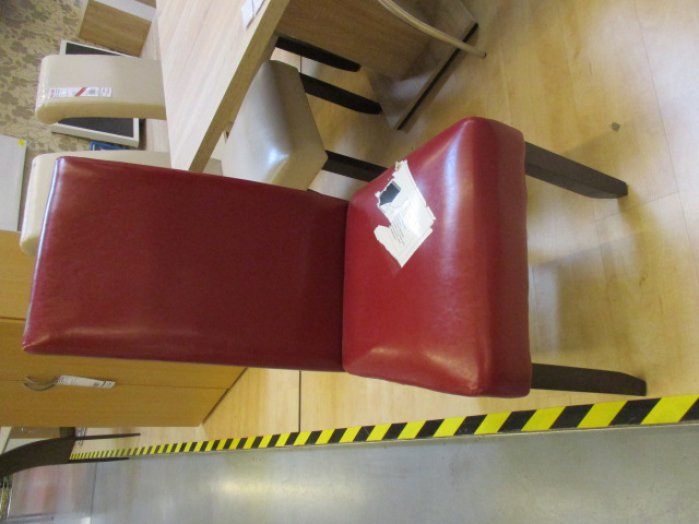 PULS SZÉK 38,5*109*45,5CM PIROS 2DB BARNA FALÁB Outlet