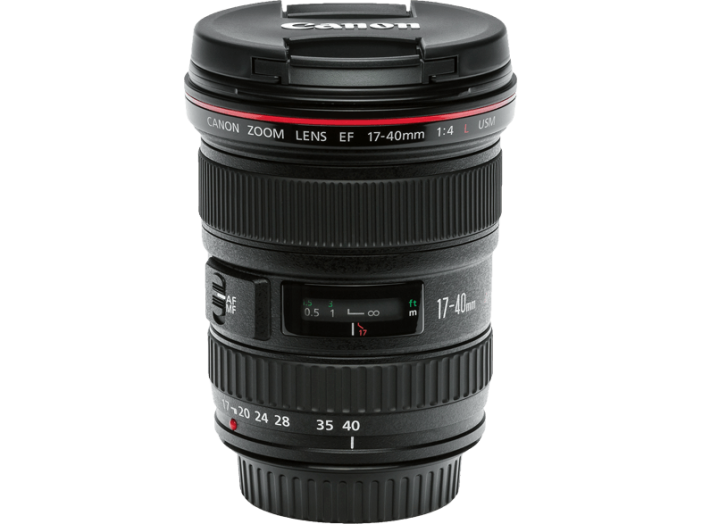 EF-L 17-40mm/f4.0 USM objektív