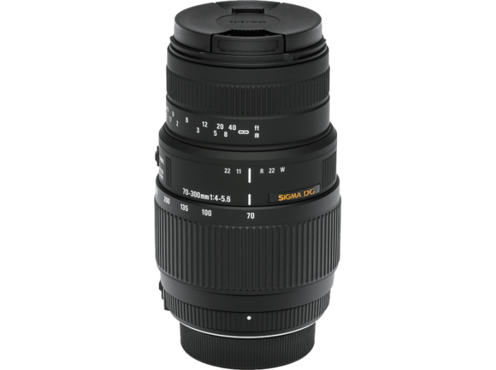 Nikon 70-300mm f/4-5,6 DG Macro objektív