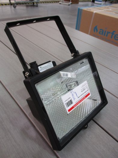 MOZGÁSÉRZÉKELŐS REFLEKTOR 120W FEHÉR *RÉGI: 187085* IP44 (303937) Outlet