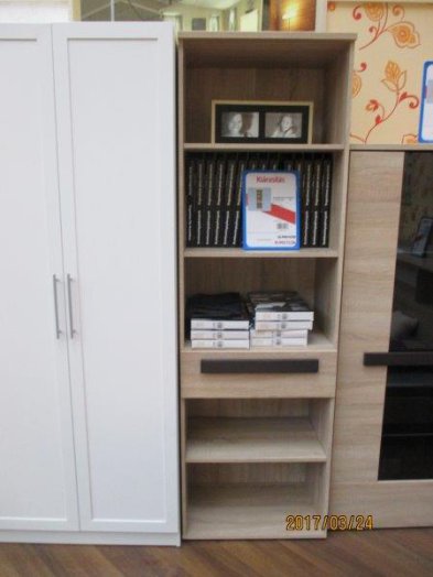 LATIS KÖNYVESPOLC 60,4X196X41,5 CM SONOMA TÖLGY *KAP* Outlet