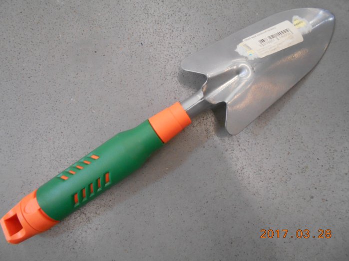 ÜLTETŐ LAPÁT KOVÁCSOLT 0,25KG KESKENY Outlet