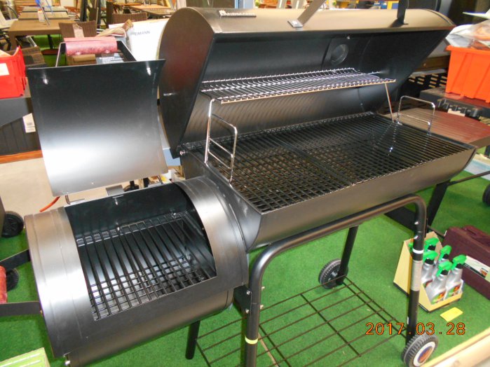 BLACK TAURUS 660+ GRILL LOKOMOTÍV FÜSTÖLŐ ÉS GRILL 60X18CM RÁCS Outlet