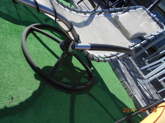NAPOZÓÁGY "NO GRAVITY" ALUMINIUM VÁZ, TEXTILÉN FEKVŐ RÉSZ Outlet