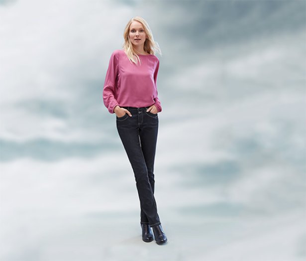 Női slim-fit farmernadrág